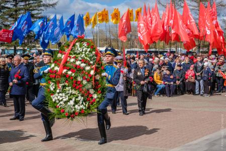 Красноярск. Цвет Победы - красный!