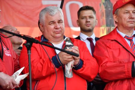 «КПРФ хранит священную память о войне и защищает советскую историю»