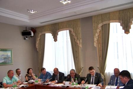 В Госсовете Татарстана обсудили проблемы жильцов аварийных домов