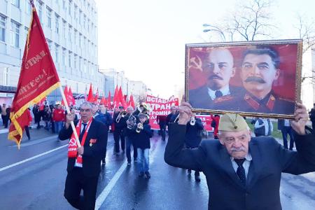 Ульяновские коммунисты провели первомайские демонстрацию и митинг