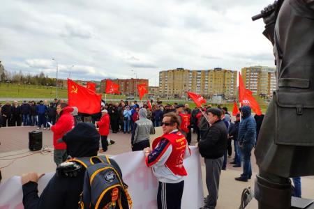 Ханты-Мансийский АО, Нефтеюганск. Митинг протеста КПРФ собрал небывалую явку 