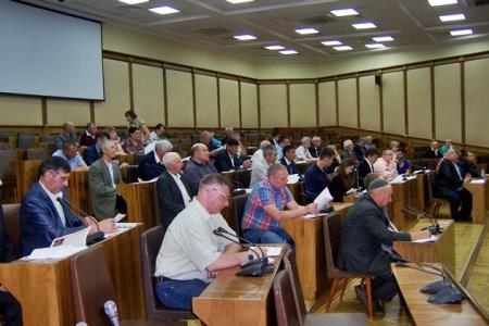 Фракция КПРФ в Государственном Совете Татарстана  провела совещание с депутатами разных уровней