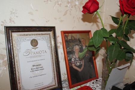 Новгород. Нина Останина поздравила ветеранов и тружеников тыла с наступающим Днём Победы