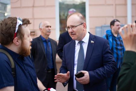 Коммунисты Орла провели пикет в защиту исторической памяти