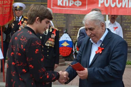 Красный первомай в Севастополе