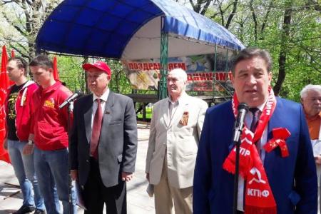 Лидер ставропольских коммунистов Виктор Гончаров: Мы должны противостоять любому проявлению ущемления прав трудящихся!