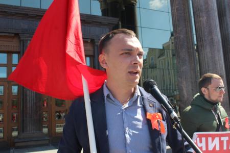 Полторы тысячи пензенцев вышли на марш за отставку правительства