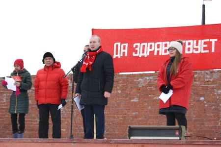 Первомай шагает по России и Ненецкому округу
