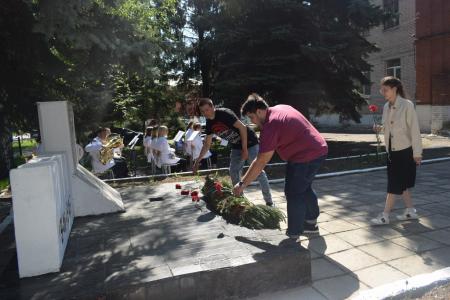 Московская область. Депутаты-коммунисты приняли участие в торжественных мероприятиях в Бронницах, посвященных Дню Победы