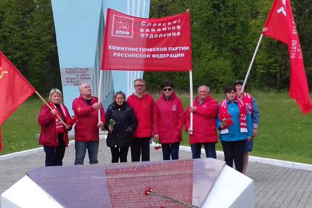 Праздничный автопробег в честь Дня Победы прошел в Калининградской области