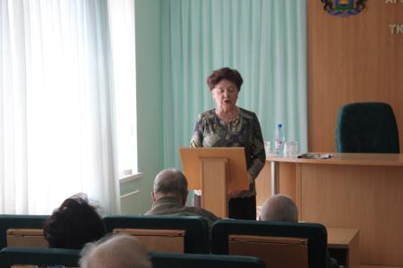 Депутат Тюменской областной Думы Т.Н. Казанцева поздравила ветеранов совета землячеств Тюменской области с Днем Победы