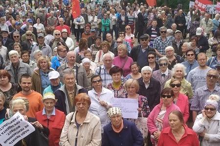 В Самаре более 1000 жителей вышли на общегородской митинг, чтобы сказать «Нет!» мусорной реформе