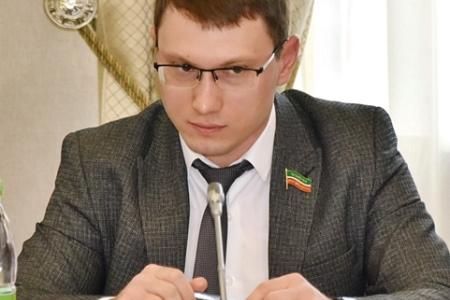 В Госсовете Татарстана обсудили проблемы жильцов аварийных домов