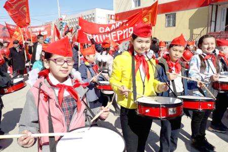 В Якутии отметили День солидарности трудящихся