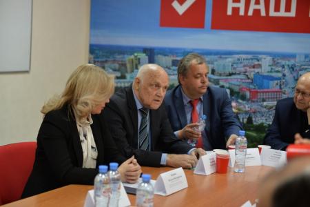В Новосибирске создано общественное движение «Наш мэр — Локоть!»