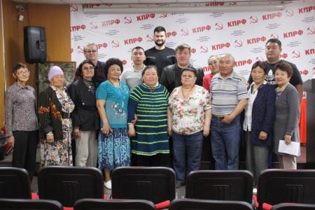Западное районное отделение Кызыла выдвинуло кандидатов в Верховный Хурал Республики Тыва