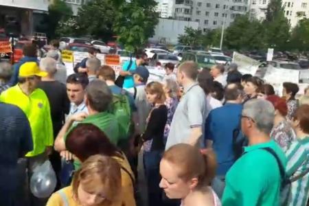 Москва. ТПУ в Южном Бутове: «Здесь Ликсутов не живёт - можно строить»