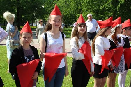 В Великом Новгороде отметили 97-летие пионерии