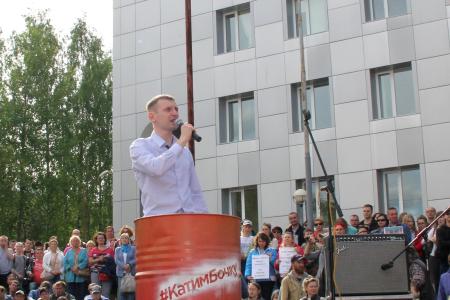 Республика Коми. Жители Сыктывкара требуют вычистить мусор из власти