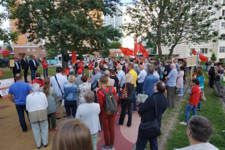 Москва. Метро в Лианозово: «Ты туда не ходи… Совсем мертвый будешь!»