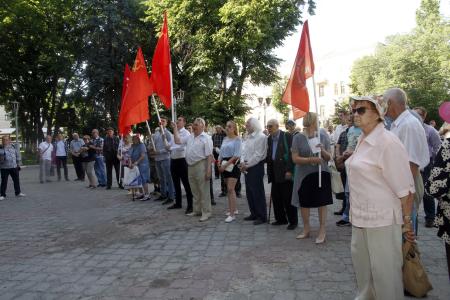 Воронеж. Он с нами, лучезарный Пушкин