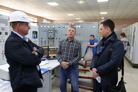 Кандидат в губернаторы Сахалинской области от КПРФ Алексей Корниенко побывал в Охе