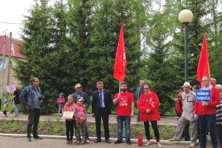 Республика Коми. Жители Микуни против мегасвалки!