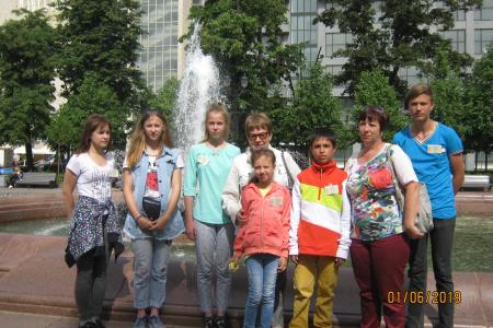 При поддержке "Русского Лада" была организована поездка в Москву воспитанников брянских детдомов