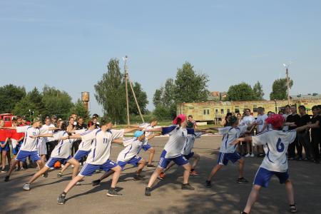 В Орловской области прошел финал пионерской военно-патриотической игры «Зарница»