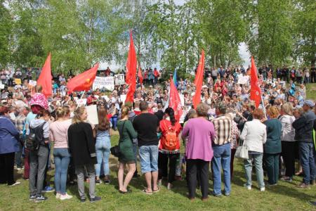 Республика Коми. Жешарт против московского мусора!