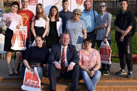 Ивановские коммунисты отметили День рождения Пушкина поэтическим вечером