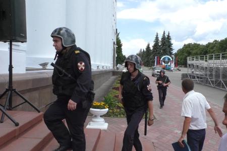 Испугавшиеся чиновники попытались сорвать попытку обращения ульяновцев к Путину
