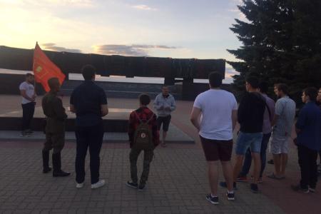 Белгородские комсомольцы совершили ночной автопробег по местам боевой славы