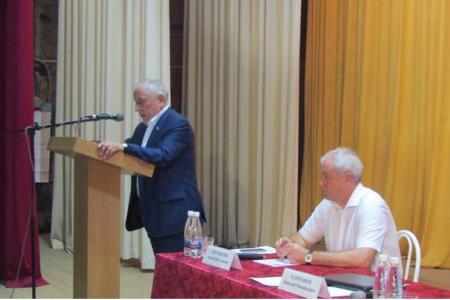 Депутат-коммунист Госдумы Николай Харитонов начал рабочую поездку в Краснодарский край