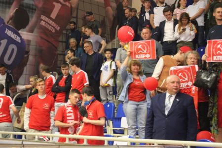 Тюменские коммунисты поддержали МФК КПРФ в финале Чемпионата России по мини-футболу