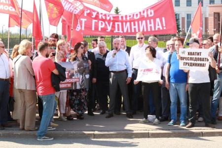 К.К. Тайсаев принял участие в акции у Московского областного суда в поддержку народного кандидата в Президенты П.Н. Грудинина