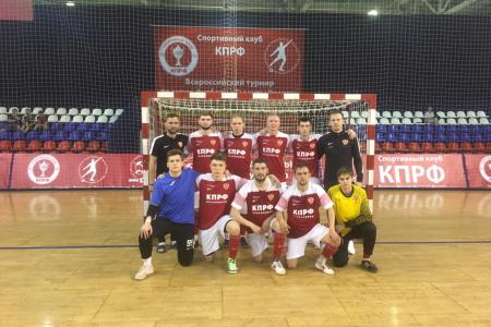 «Сияй, «Звезда»!». В Красноярске КПРФ создала достойные условиях для своего спортивного клуба