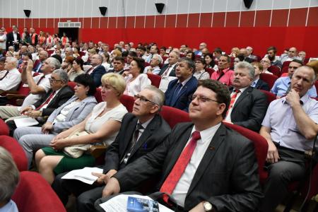 Завершился VIII (июньский) Пленум ЦК КПРФ