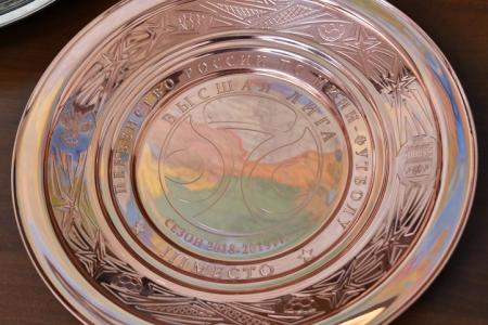 Г.А. Зюганов наградил команду КПРФ - серебряных призеров чемпионата России по мини-футболу
