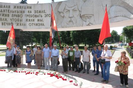 Тамбовская область. Слава советским людям, сломавшим хребет фашизму!