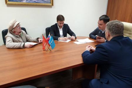 Кандидат в губернаторы Сахалинской области от КПРФ Алексей Корниенко побывал в Охе