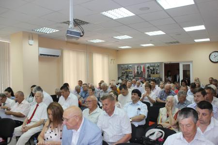 Волгоградские коммунисты определились с претендентами на депутатские мандаты и должность губернатора