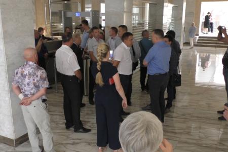 Испугавшиеся чиновники попытались сорвать попытку обращения ульяновцев к Путину