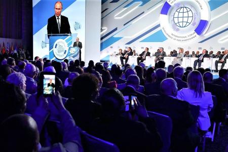Г.А. Зюганов принял участие во Втором международном форуме парламентаризма