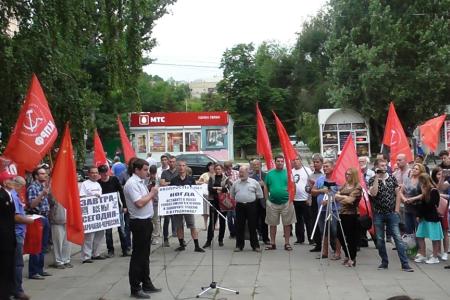 Саратовцы выступили в защиту Павла Грудинина и совхоза имени Ленина