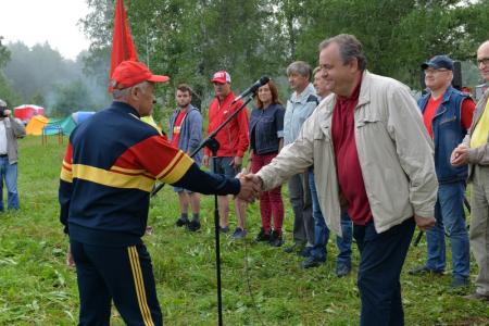 Новосибирские коммунисты провели традиционную летнюю Спартакиаду