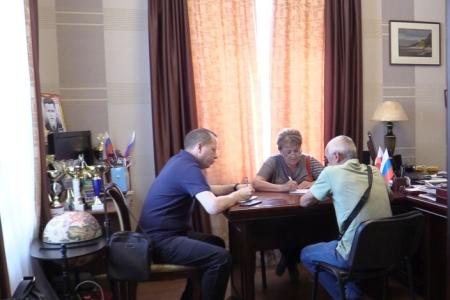 Саратовская область. «Красный» депутатский десант в Вольске