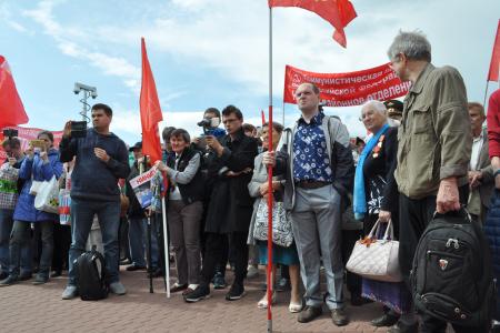 В Петербурге прошел митинг в защиту Павла Грудинина и против нарушения прав граждан