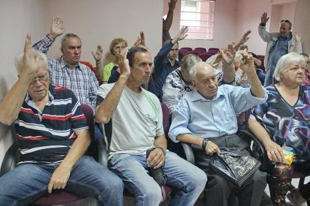 Депутаты Заксобрания Еврейской АО от КПРФ встретились с жителями Биробиджана