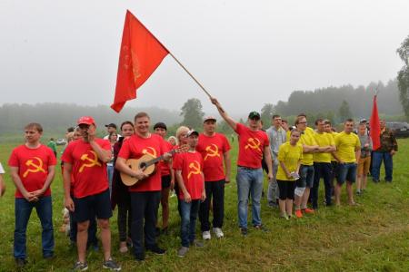 Новосибирские коммунисты провели традиционную летнюю Спартакиаду